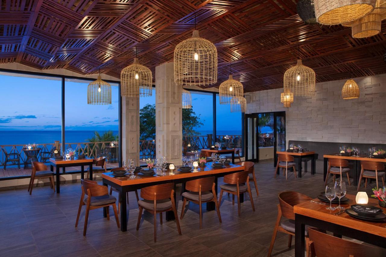 Dreams Cozumel Cape Resort & Spa Exterior photo